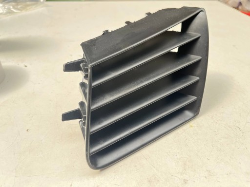 grill SEAT IBIZA III (6L1) 6L0853677 2003 !J