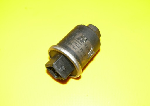 érzékelő nyomás klíma 4 PINY AUDI A8 D2 VW PASSAT B5 8D0959482