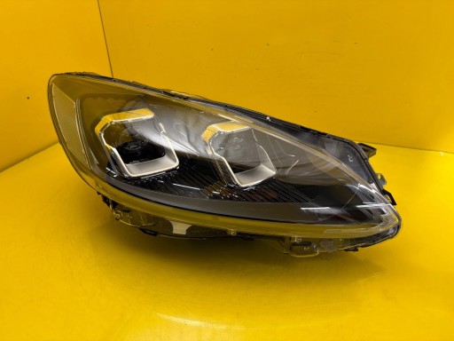 light right front Ford Kuga III MK3 2021 Full Led LV4B-13E016-AL