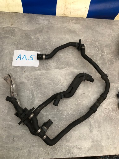 8W1265348A - AUDI 8W0122291AD ВОДОПРОВІД, 8W1265347G