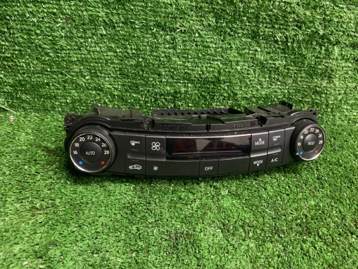 control panel air conditioning devices of the air conditioning MERCEDES E-KLASA W211 LIFT 2118302390