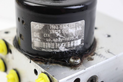 FORD GALAXY und MK1 SHARAN und ALHAMBRA und Pumpe ABS 7M3907379B 7M3614111