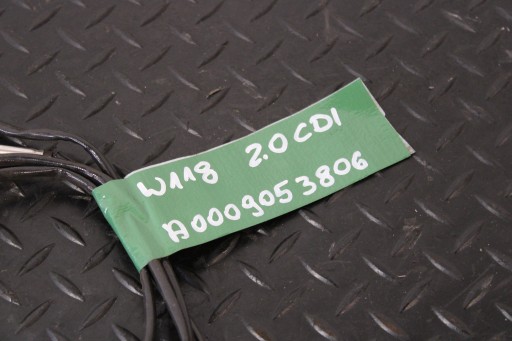 Sensor TEMPERATURY Gase CLA II 2 W118 AMG A0009053806