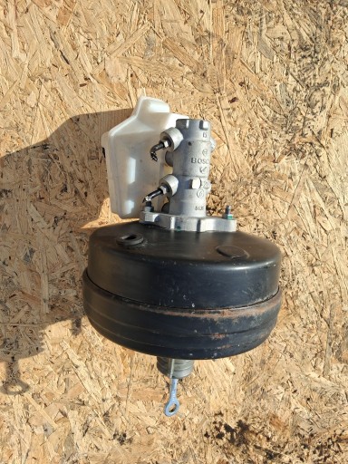 Servo Servo frein MASERATI LEVANTE 670036704