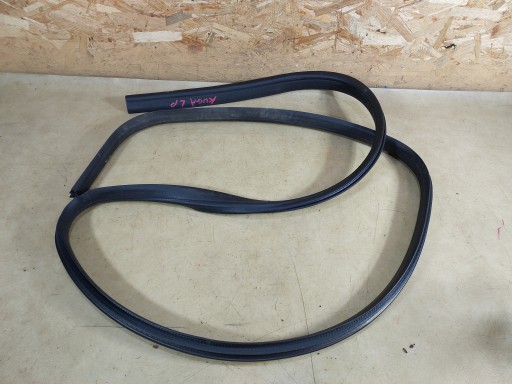 KUGA MK1 УЩІЛЬНЕННЯ ДВЕРЕЙ, ПЕРЕДНЯ ЛІВА