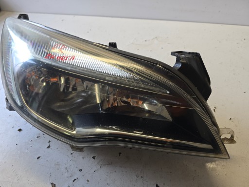 OPEL ASTRA J 4 LIFT REFLEKTOR light right front right CIEMNA ANGLIK UK