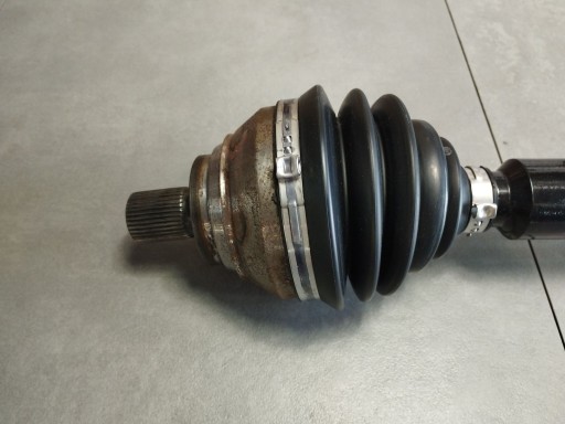 Cupra Formentor LIFT 2.0 TSI semi-axis right front 5WA407272P