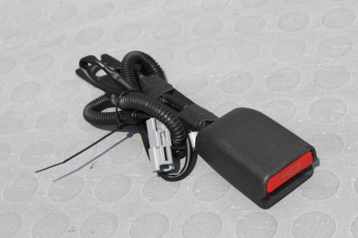 РЕМІНЬ БЕЗПЕКИ ЛІВИЙ ПЕРЕДНІЙ TOYOTA VERSO 09-18