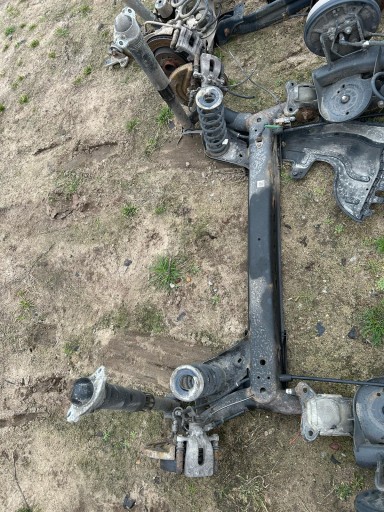 1.6 - Комплект задньої балки моста skoda octavia iii hb 2012-