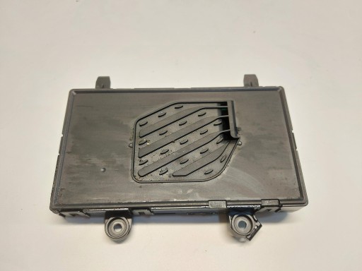 Mercedes EQA 250+ W243 LADOWARKA INDUKCYJNA