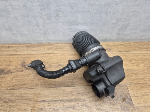 BMW M5 F10 M6 F06 F12 F13 S63B44B 4.4 drain air hose 7843276 7843279