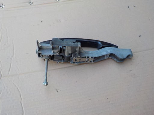 handle left front peugeot 207 5D 2006r