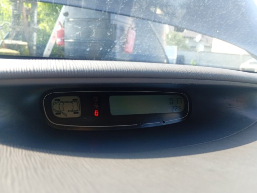 Schermo del cruscotto ROZDZIELCZEJ Renault Laguna 2 II 02-07