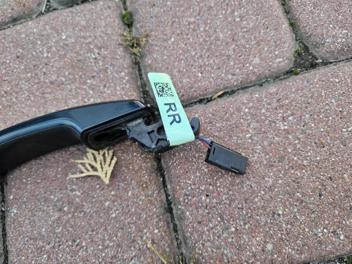 handle door rear part of left KEYLESS without kluczykowa RR Z30V Opel Insignia A