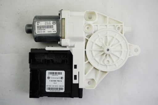 Электродвигатель правого переднего стекла vw tiguan 5n0959702b 1k0959792q