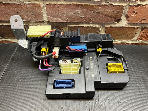 MERCEDES W204 SAM МОДУЛЬ A2045456832 A2045458801