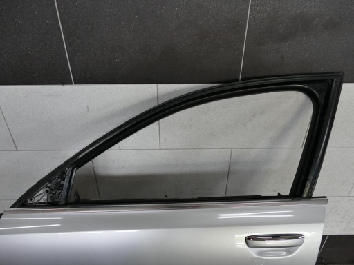 AUDI A8 D3 and LIFT door left front front LY7W