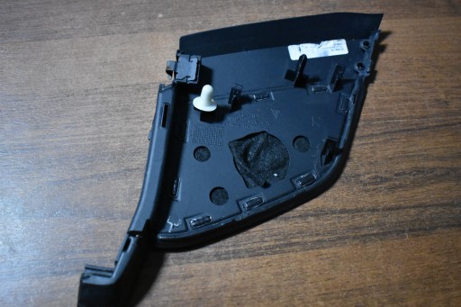 IDEALNA KRAKTA cover consoles right PORSCHE TAYCAN 1 9