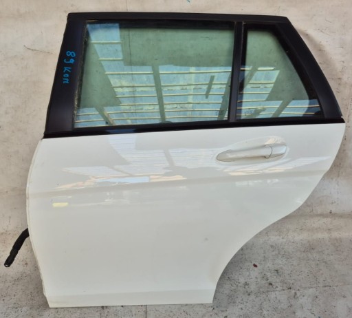 MERCEDES C KLASA W204 KOMBI 08- door left rear part rear. complete