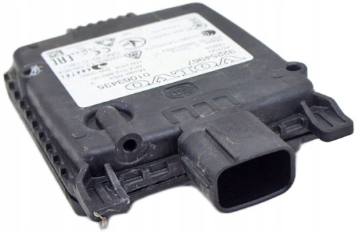 Uk073 volvo xc40 d3 модуль радара сліпих зон 32254967