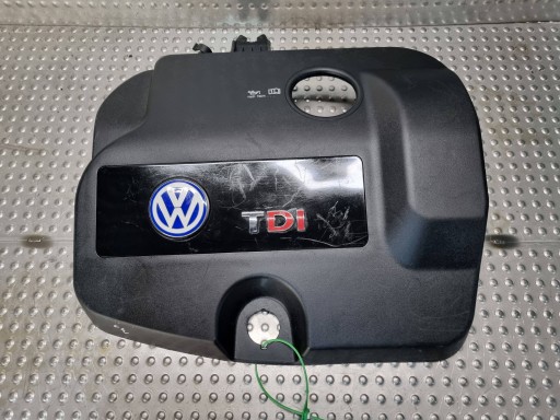 cover upper of the engine 7M3103925B VW SHARAN 1.9TDI