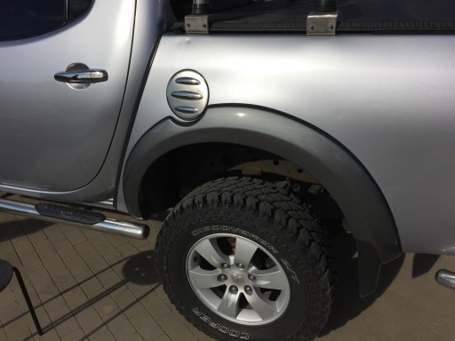 MITSUBISHI L200 крышка топливного бака