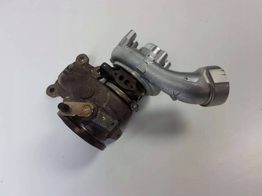 VW JETTA VII 1.4 TSI turbo 04E145722G