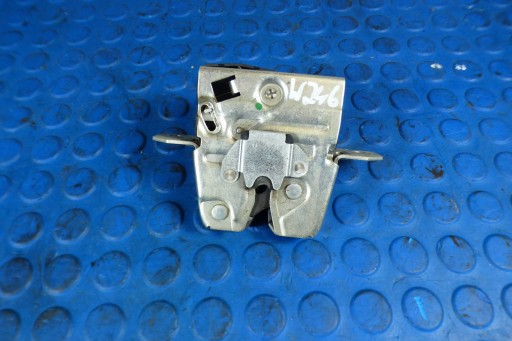 lock bonnet rear part A2467400035 stbdb Mercedes B-Klasa II W246