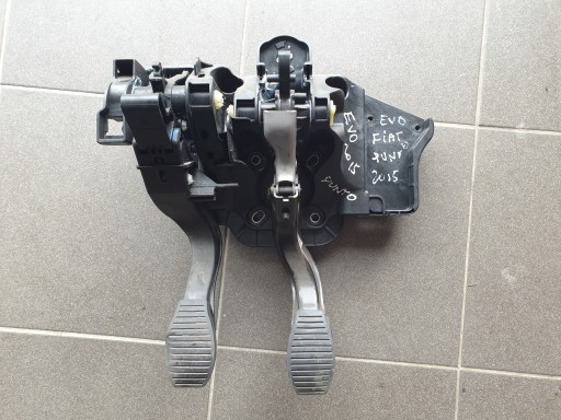 Kupplungspedal Bremse FIAT PUNTO EVO 2011- 50508929