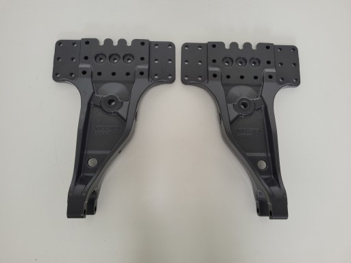 23368630 - КРОНШТЕЙН СТАБІЛІЗАТОРА VOLVO FH FM