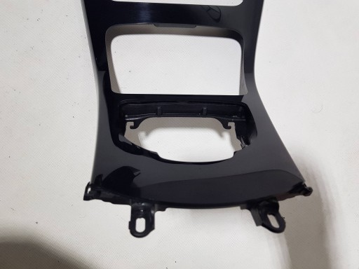 okvir DEKOR pretinca konzoli TUNELU armature Mercedes C W205 LED AMBIENTE