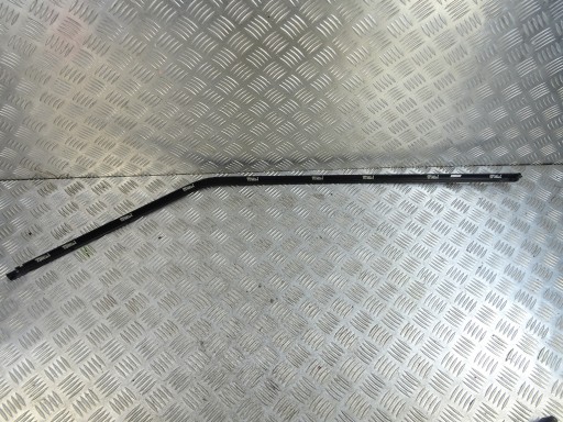 RANGE ROVER VELAR moulding door left front J8A2-208A97-AE