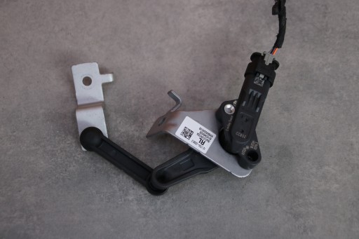 MINI COOPER J01 ACEMAN J05 Sensor POZIOMOWANIA Leuchten links heck 3640101