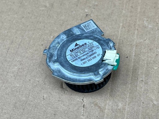 MERCEDES CLS W218 ventilátor LED BLOM2325D-A23 1307223009 !J