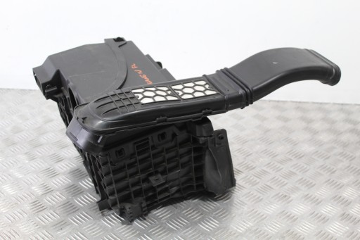 hadice vedení vzduchový QASHQAI J11 LIFT 165758920R
