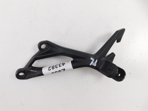 Kawasaki Z900 комплект пасажира лівий