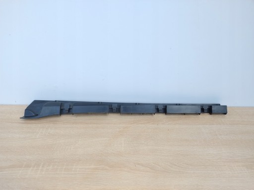 MERCEDES ML W164 holder of the threshold right rear part bracket