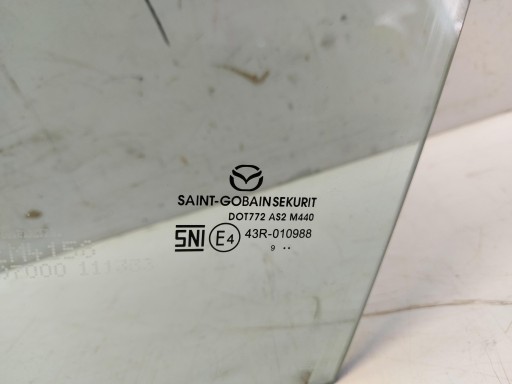 MAZDA CX30 window Z door left rear part
