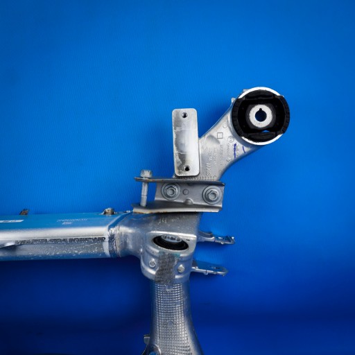 Supporto Della sospensione Ponte assale posteriore posteriore BMW 5 G30 33316861201 6861201 59km