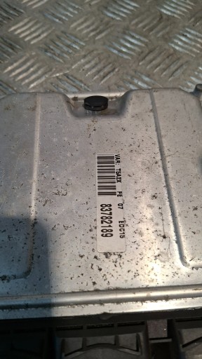control unit of the engine PEUGEOT 307 2.0HDI