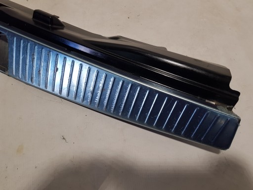 kryt PRAHU kufru MERCEDES W204 2046906541