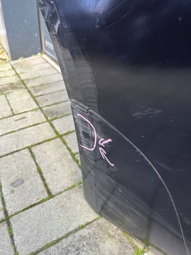 Porsche Taycan 9J1 9j1833052 Tür hinten heck rechts