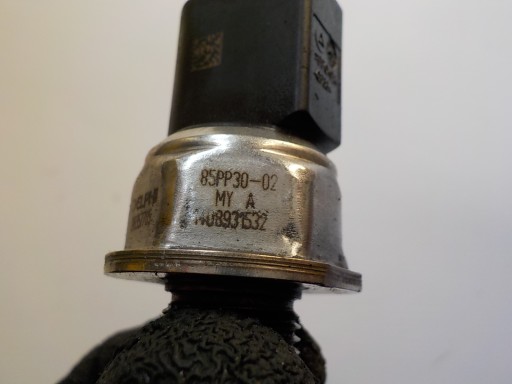 CHEVROLET CRUZE 2.0 B sensor of pressure of the fuel 85PP30-02