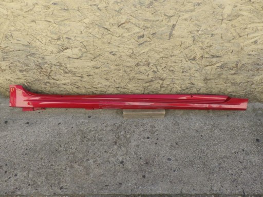 TOYOTA COROLLA E21 sedan 2018- moulding threshold threshold right
