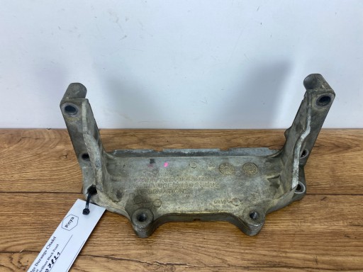 Stütze Halter Getriebe 5.7 HEMI Dodge Durango 2014+ USA
