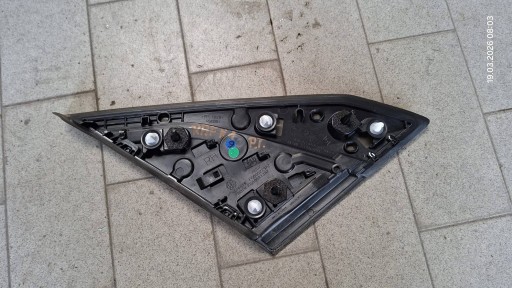 Trojkat window bodywork rear part side right Renault Rafale 833807622R
