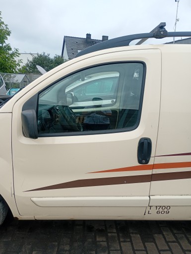 door left front front Citroen Nemo 08-17 kod lakieru 228/KDF