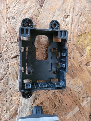 RADAR SENSOR DISTRONIC DACIA SANDERO III 1.0 AUTOMAT 285J94114R