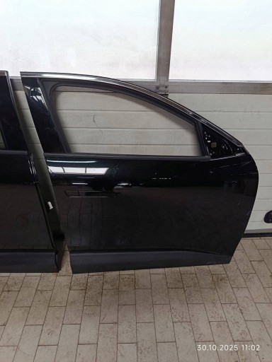 door front front side right Renault Megane V E-Tech BIYNX