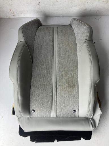 OPARCIE seat PEUGEOT 3008 II right front JASNA semi leather